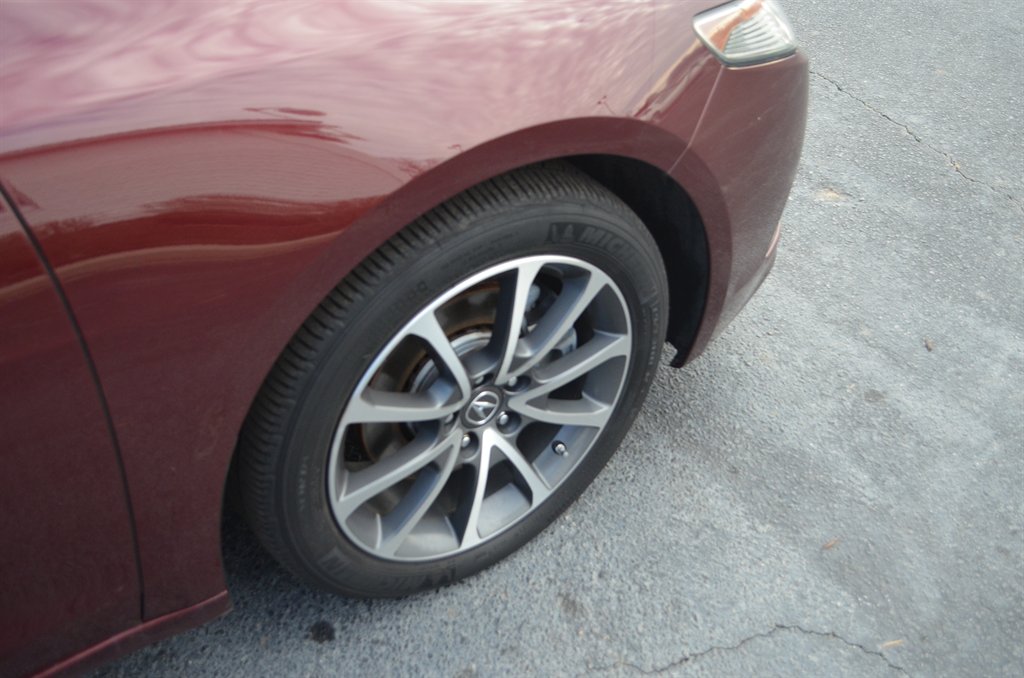 2015 Acura TLX Advance photo