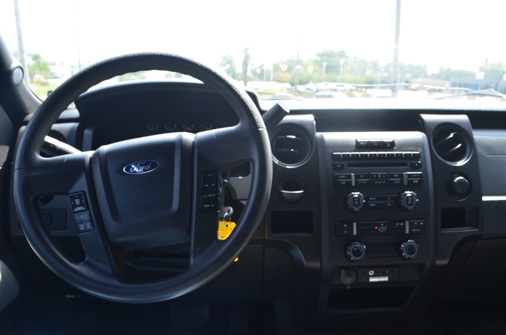 2014 Ford F-150 - $10,950