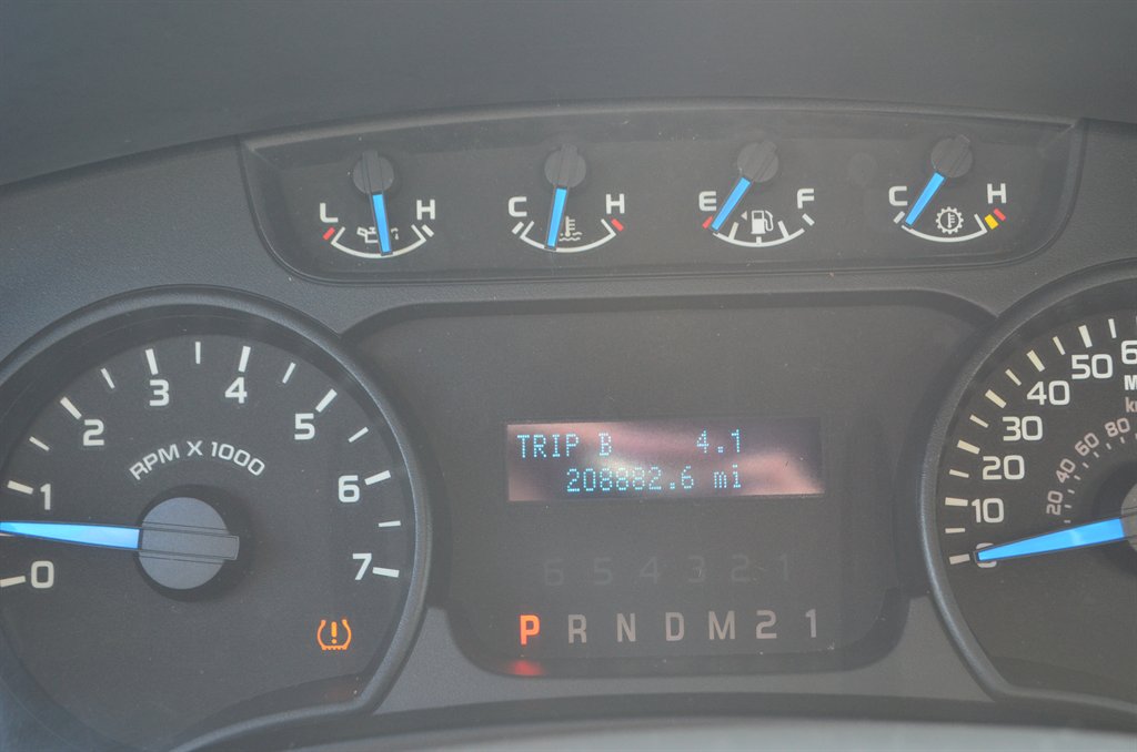 2014 Ford F-150 - $10,950