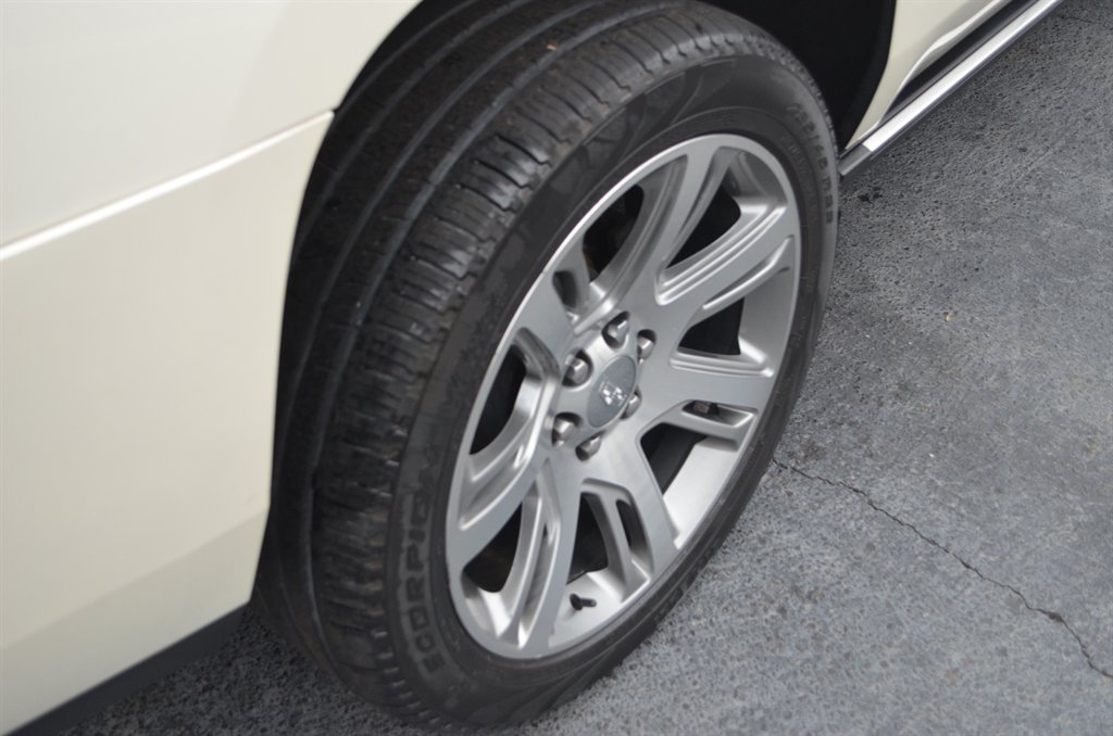 2015 Cadillac Escalade Premium photo