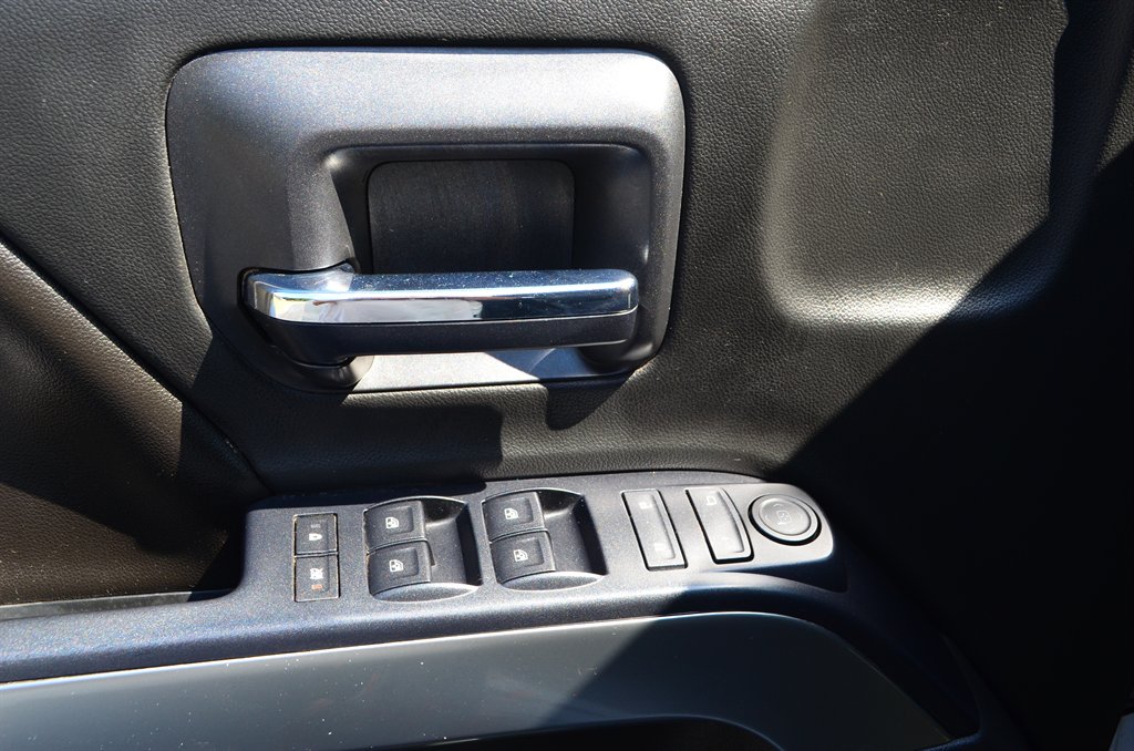 2016 Chevrolet Silverado - $16,888