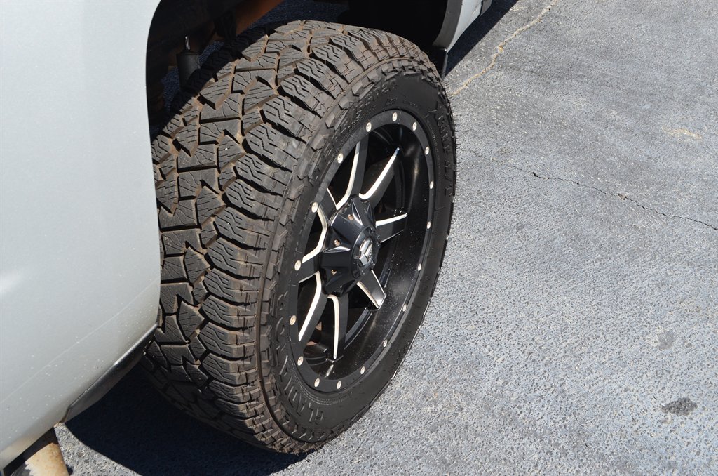 2016 Chevrolet Silverado - $16,888