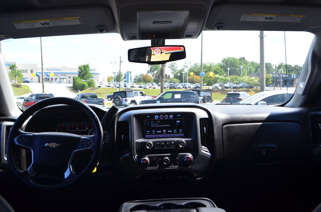 2016 Chevrolet Silverado - $16,888
