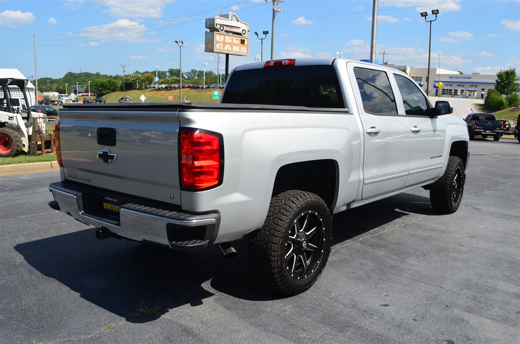 2016 Chevrolet Silverado - $16,888