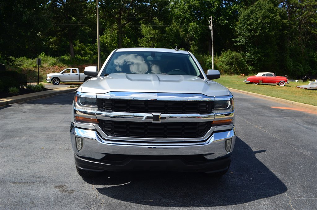 2016 Chevrolet Silverado - $16,888