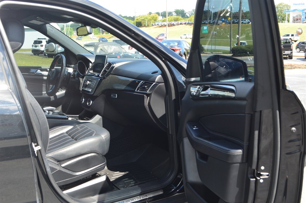 2017 Mercedes-Benz E-Class - $15,950