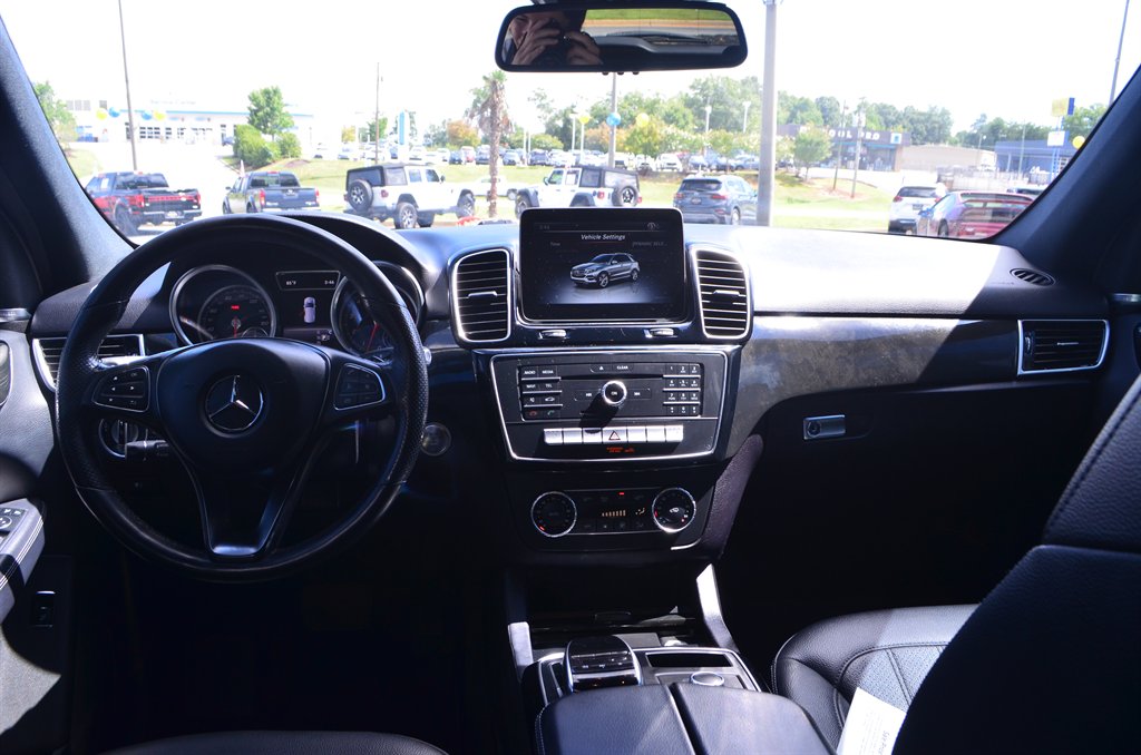 2017 Mercedes-Benz E-Class - $15,950