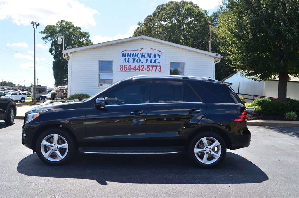 2017 Mercedes-Benz E-Class - $15,950