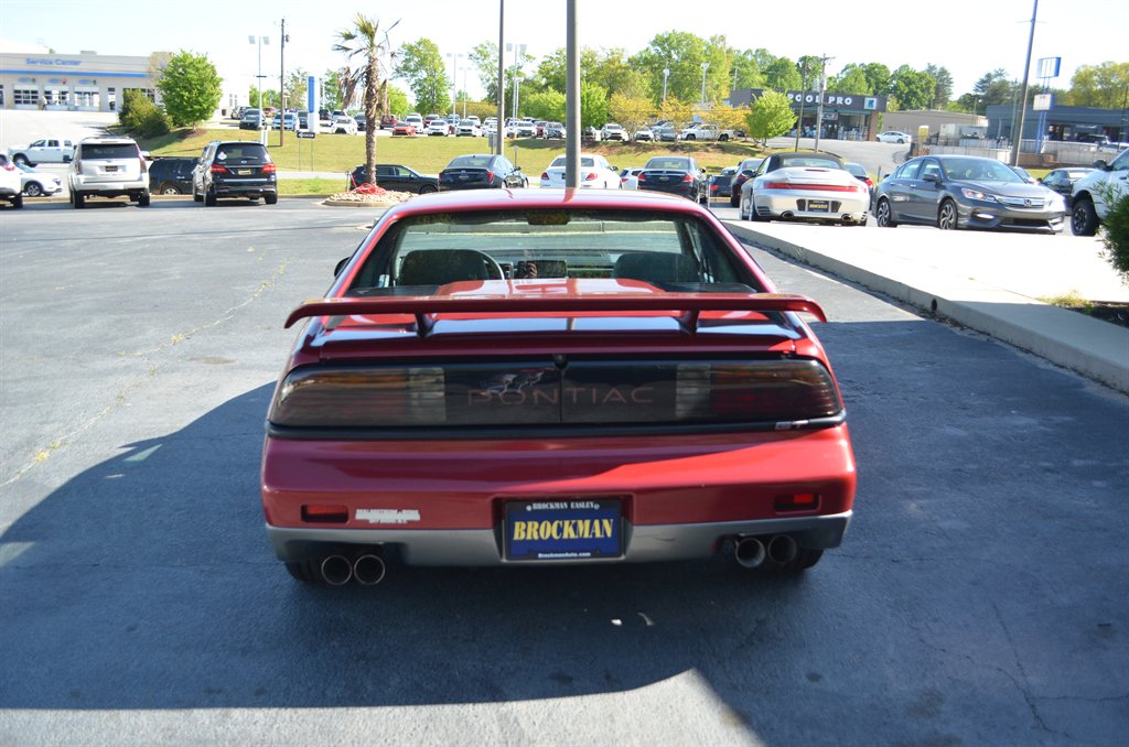 1987 Pontiac Fiero - $18,950