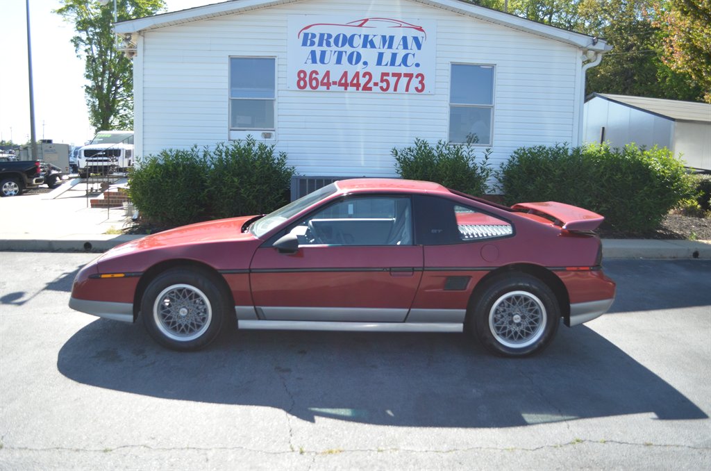 1987 Pontiac Fiero - $18,950