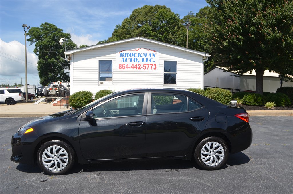 2017 Toyota Corolla - $17,999