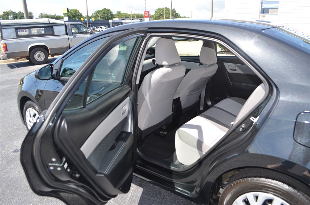 2017 Toyota Corolla - $17,999