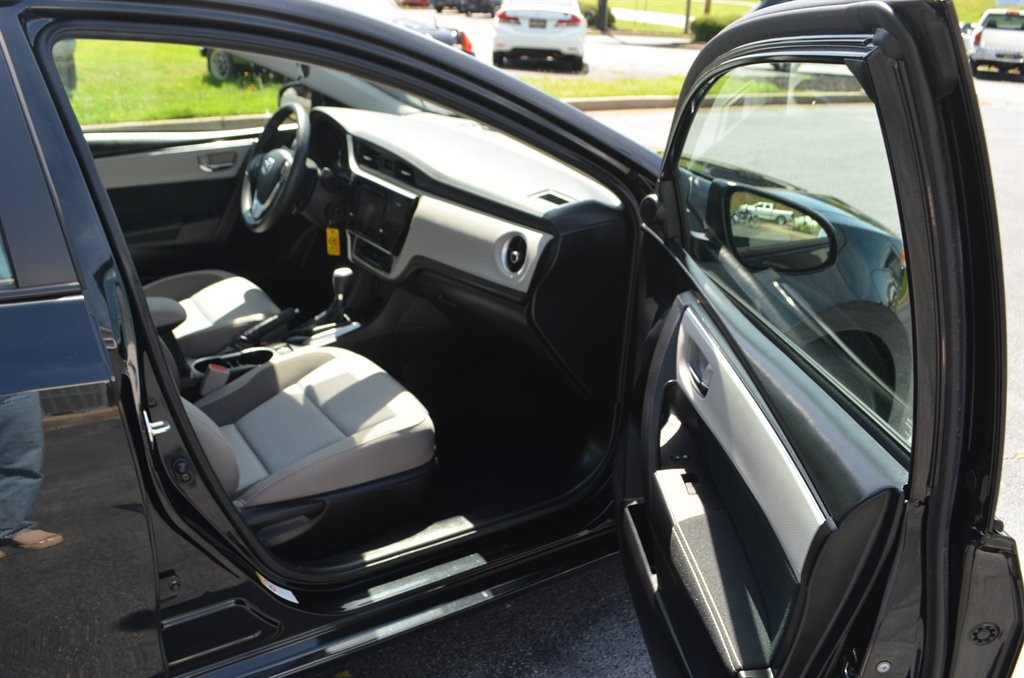 2017 Toyota Corolla - $17,999