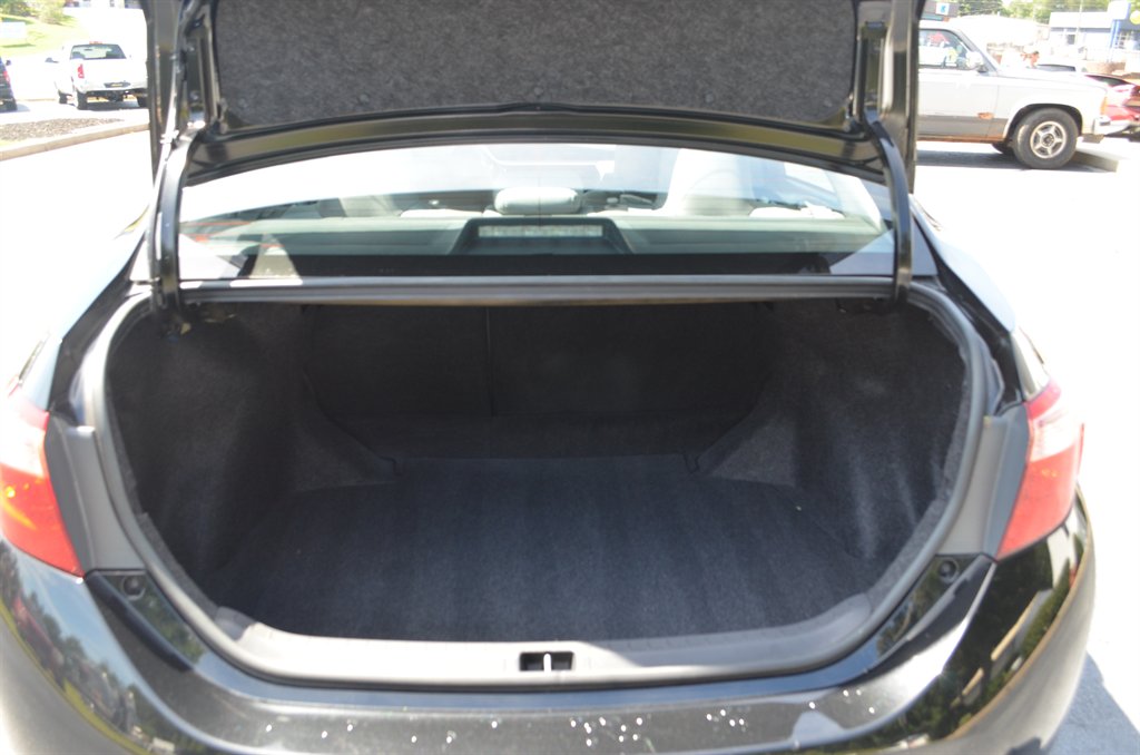 2017 Toyota Corolla - $17,999