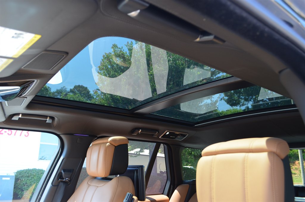 2018 Land Rover Range Rover - $36,545