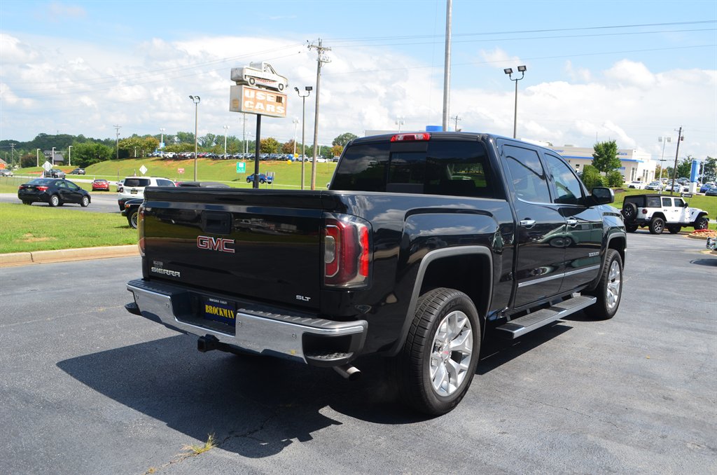 2018 GMC Sierra - $27,555