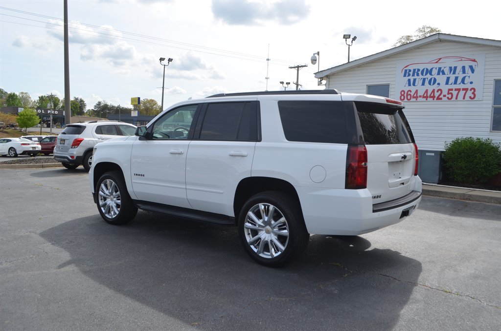 2018 Chevrolet Suburban - $26,999