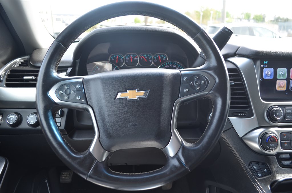 2018 Chevrolet Suburban - $26,999