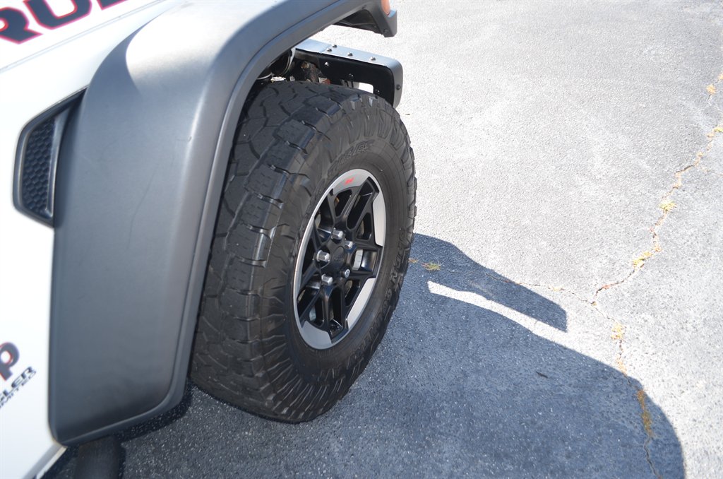 2018 Jeep Wrangler - $26,950