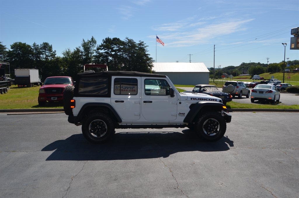 2018 Jeep Wrangler - $26,950