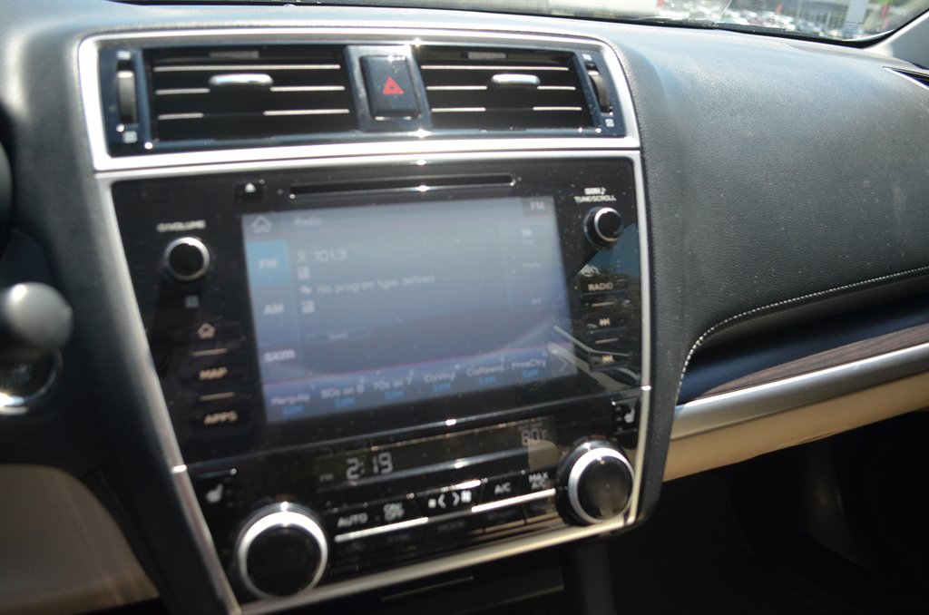2019 Subaru Legacy Limited photo