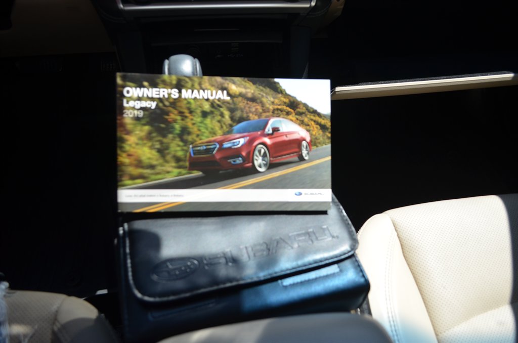 2019 Subaru Legacy Limited photo
