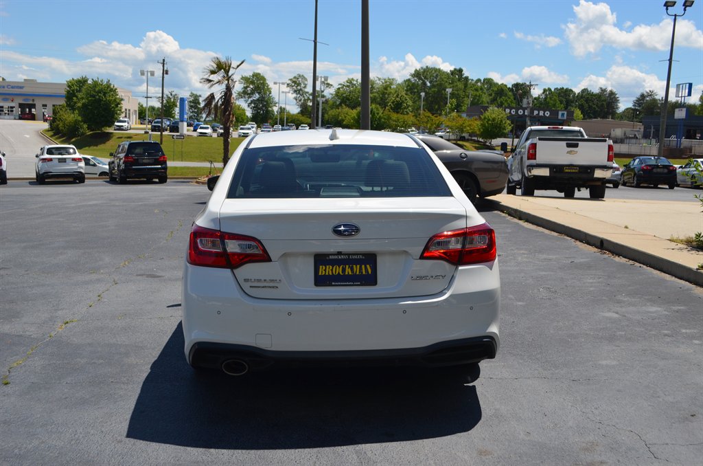 2019 Subaru Legacy Limited photo