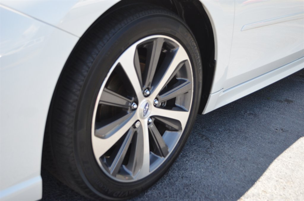 2019 Subaru Legacy Limited photo