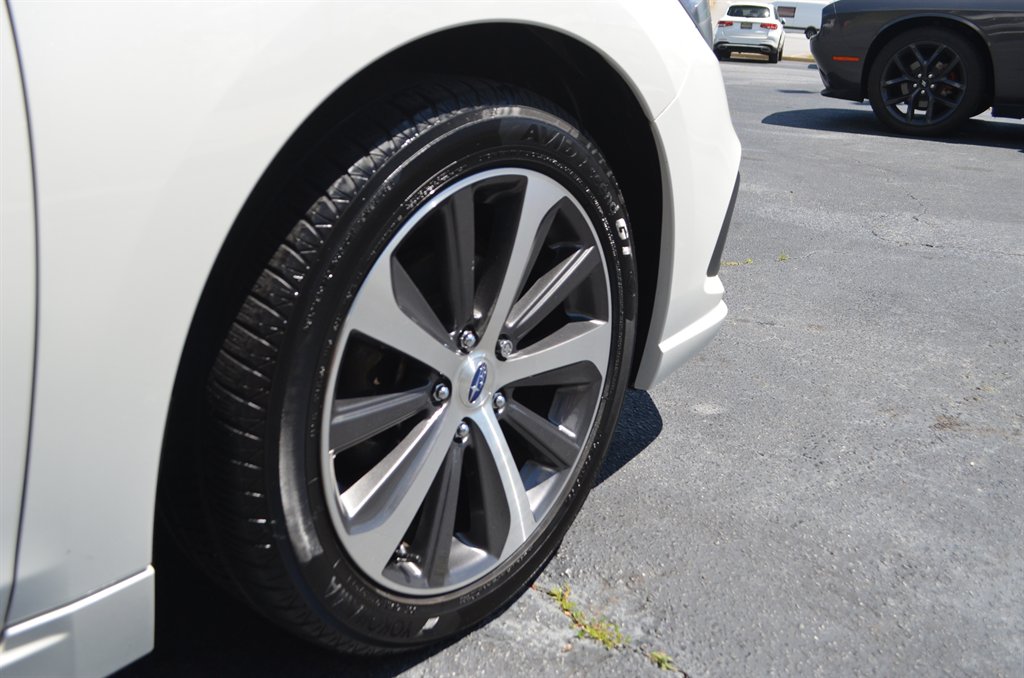 2019 Subaru Legacy Limited photo