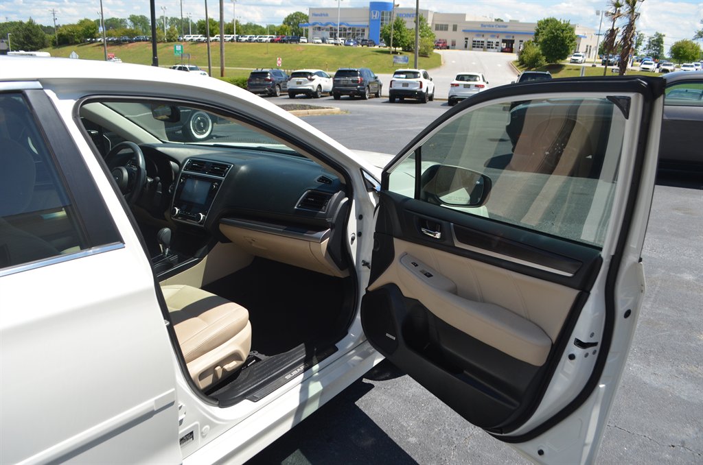 2019 Subaru Legacy Limited photo