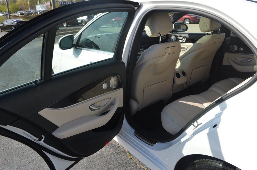 2019 Mercedes-Benz E-Class - $17,777