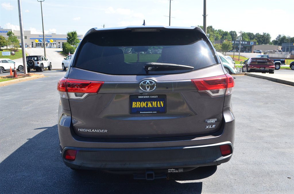 2019 Toyota Highlander - $16,950
