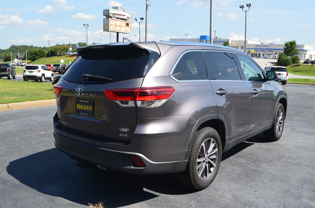 2019 Toyota Highlander - $16,950