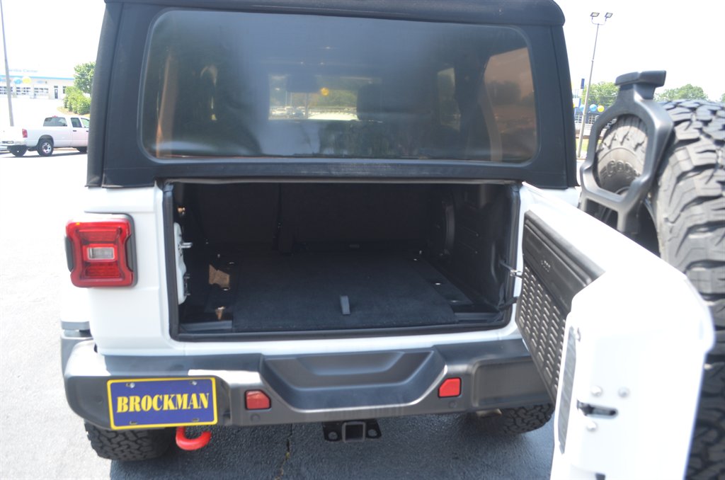 2019 Jeep Wrangler - $29,777