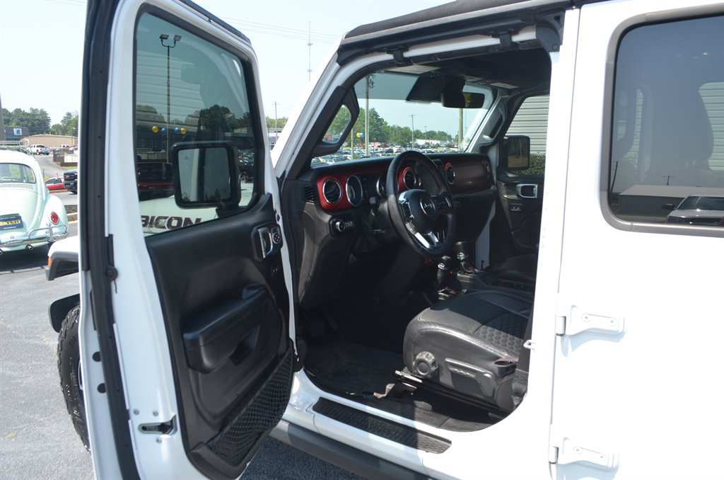2019 Jeep Wrangler - $29,777