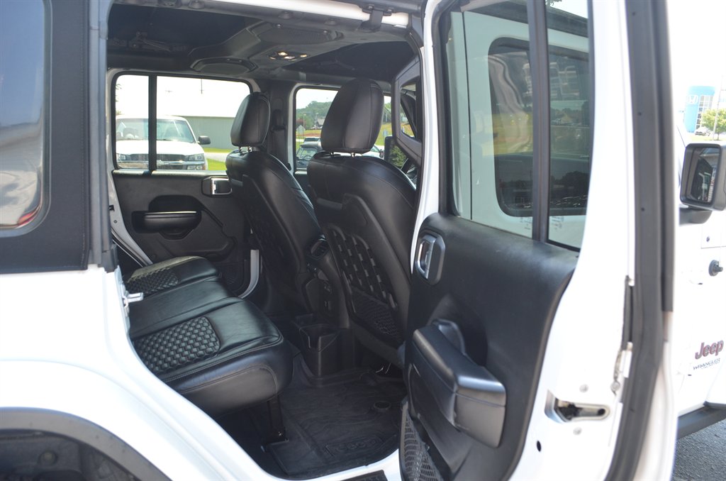 2019 Jeep Wrangler - $29,777
