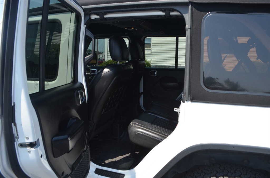 2019 Jeep Wrangler - $29,777
