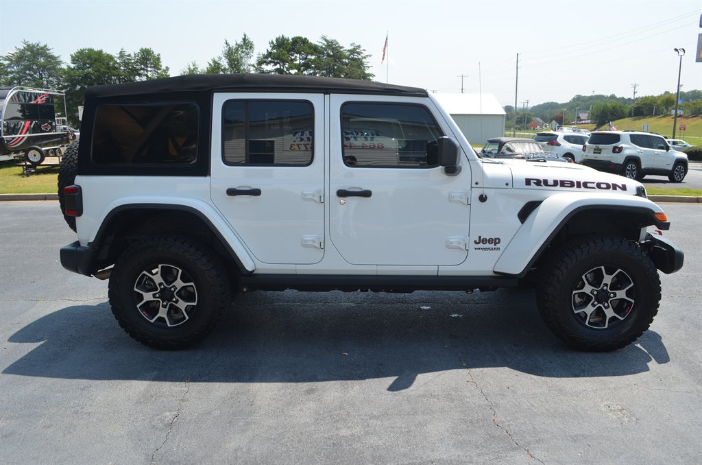 2019 Jeep Wrangler - $29,777