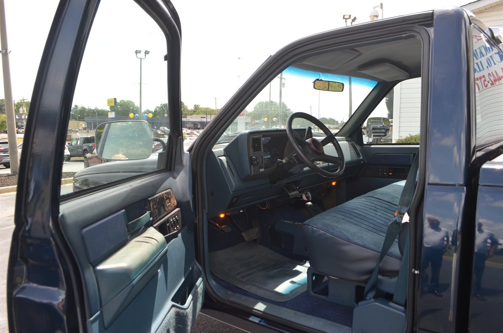 1989 GMC Sierra - $18,950