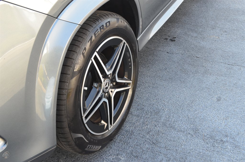 2020 Mercedes-Benz E-Class - $25,950