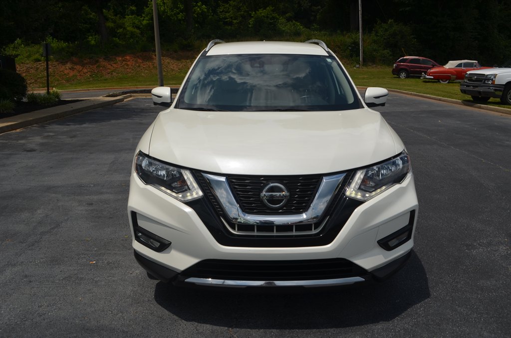 2020 Nissan Rogue - $19,950
