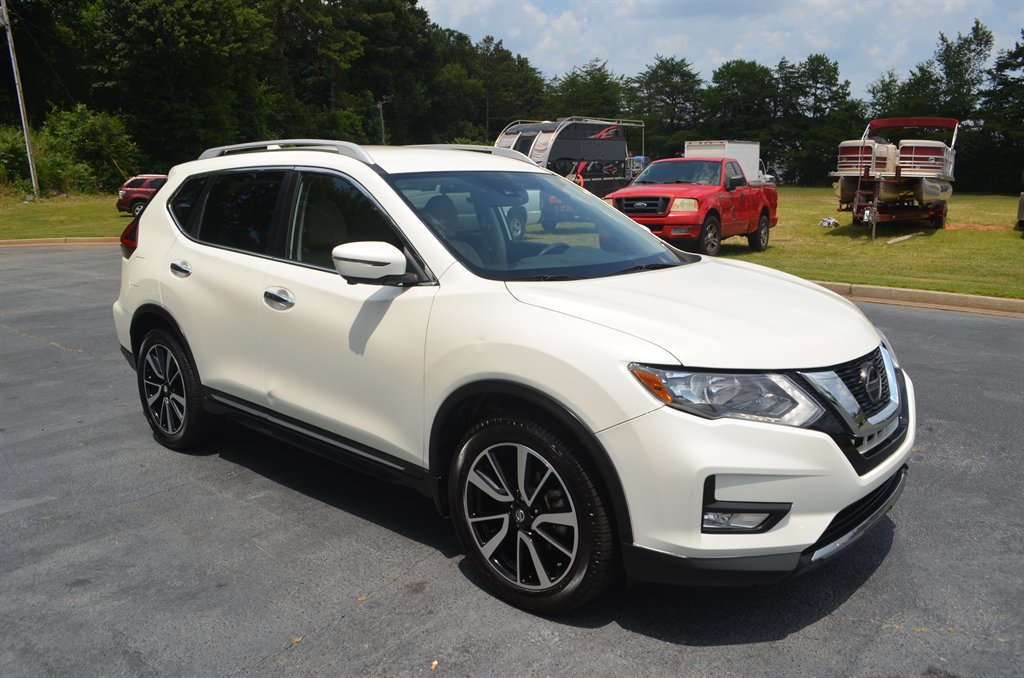 2020 Nissan Rogue - $19,950