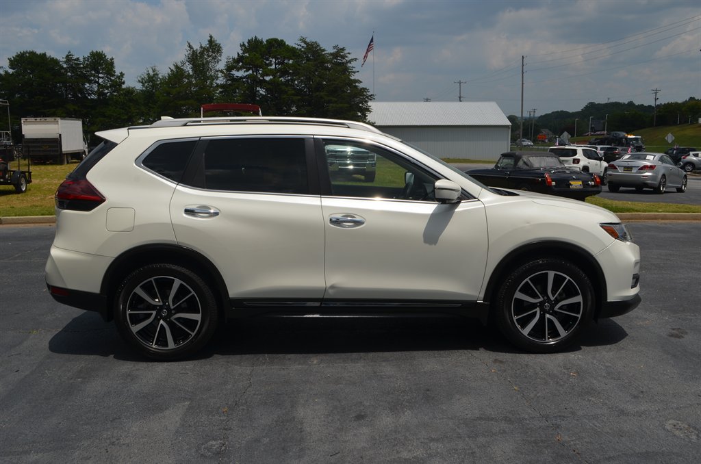 2020 Nissan Rogue - $19,950