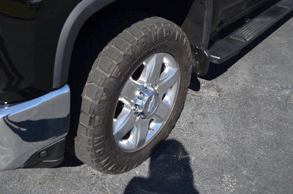 2020 Chevrolet Silverado 2500 LTZ photo