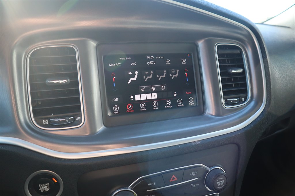 2020 Dodge Charger - $15,555