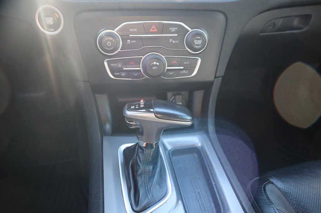2020 Dodge Charger - $15,555