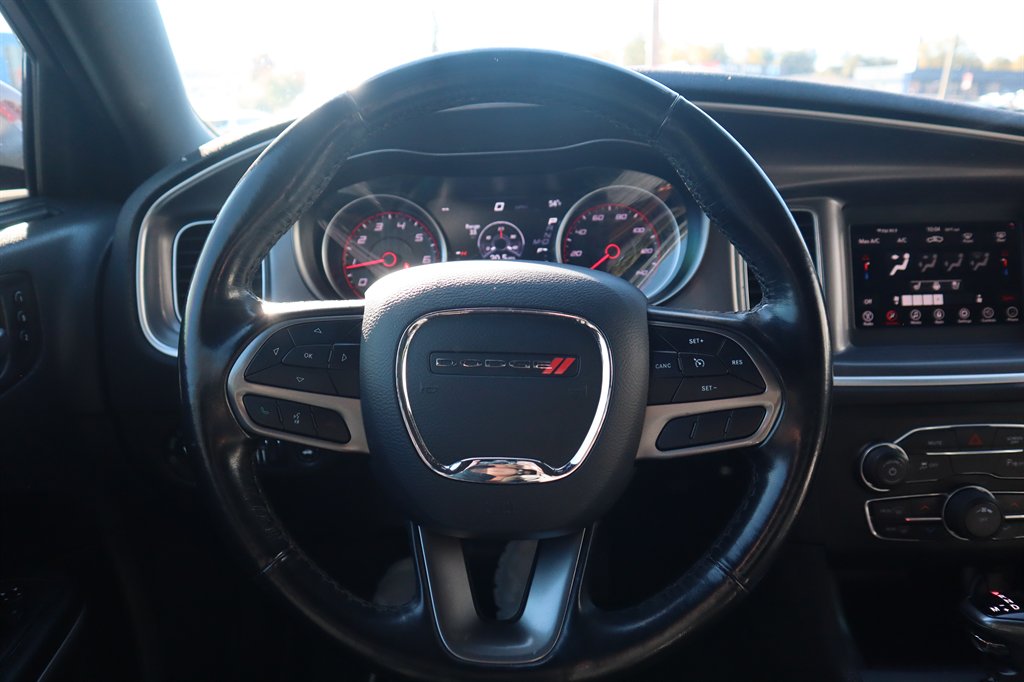 2020 Dodge Charger - $15,555