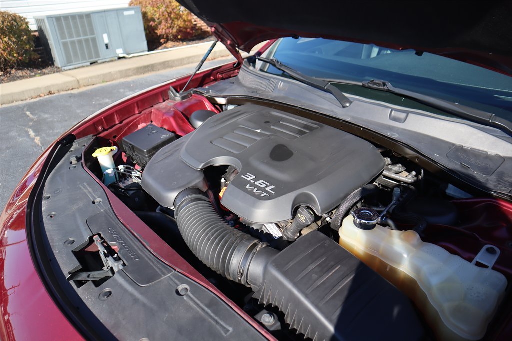2020 Dodge Charger - $15,555
