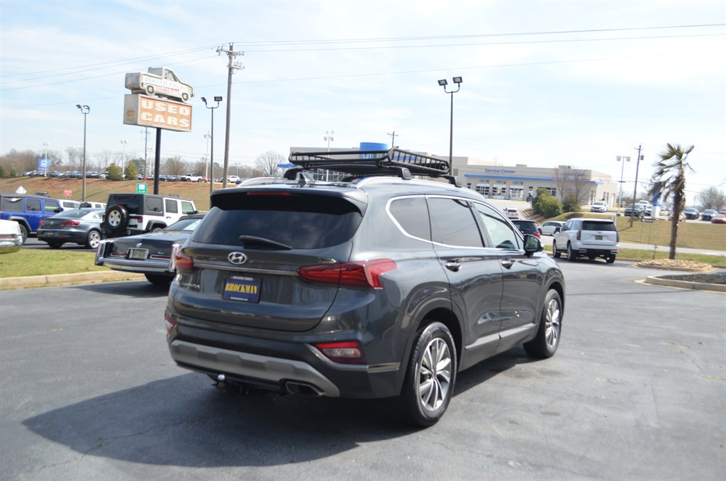 2020 Hyundai Santa Fe - $17,999