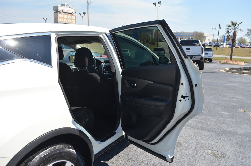 2020 Nissan Murano S photo